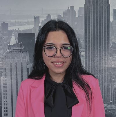 Gianina Espinoza